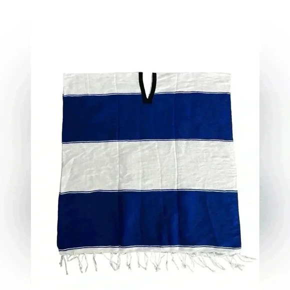 Toronto Maple Leafs  Adult Unisex Poncho White and Blue One Size - Picture 5 of 9